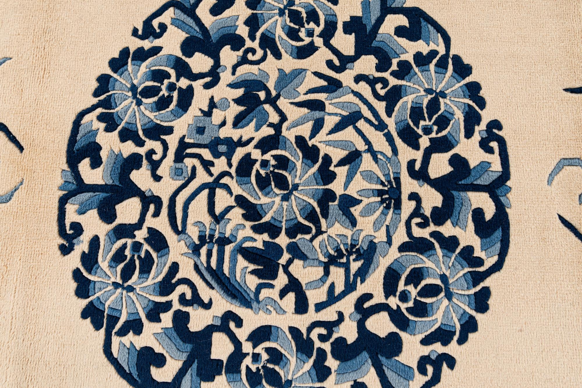 215cm x 320cm Hand Knotted Carved Pekin Wool Rug