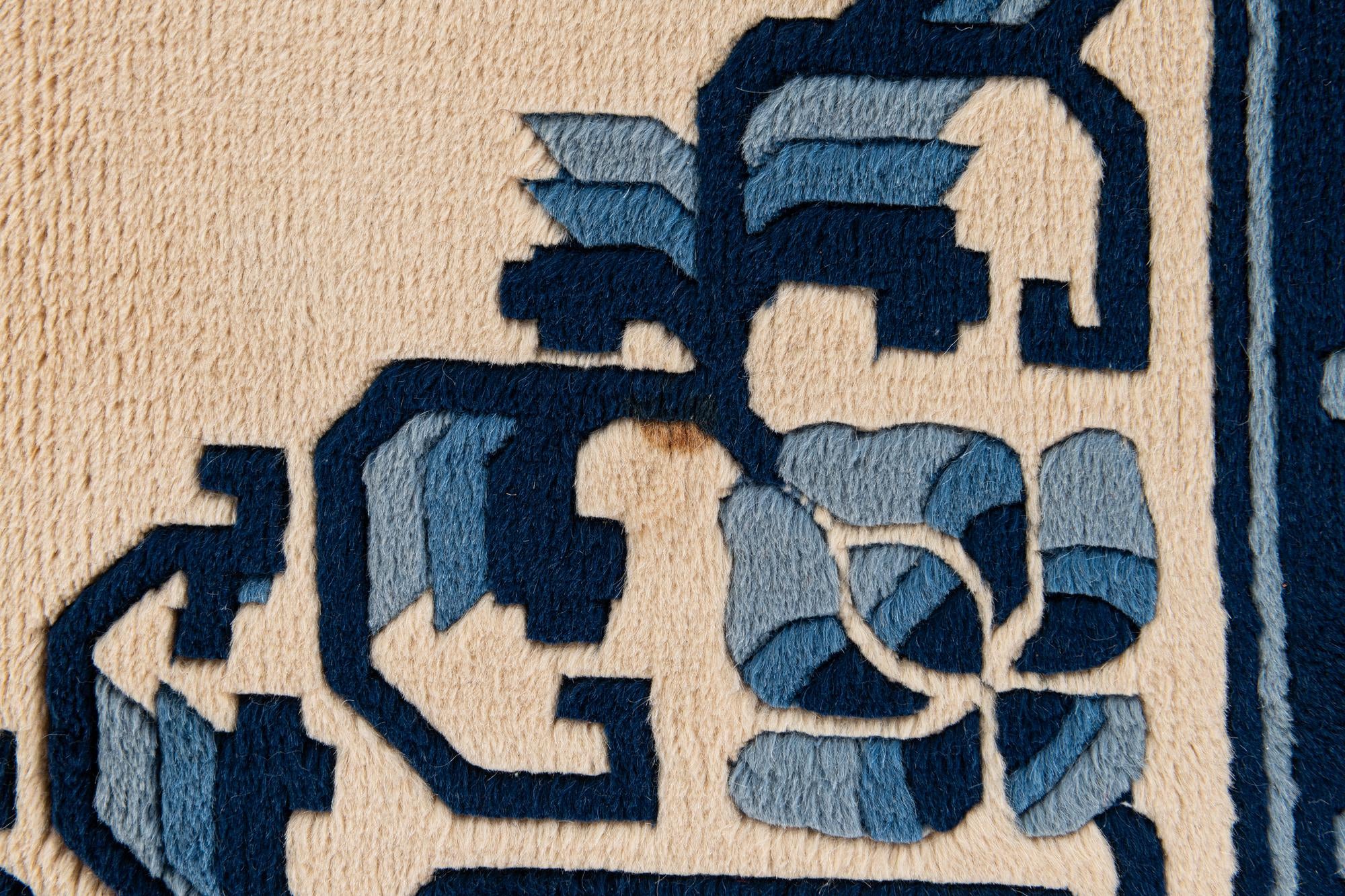 215cm x 320cm Hand Knotted Carved Pekin Wool Rug
