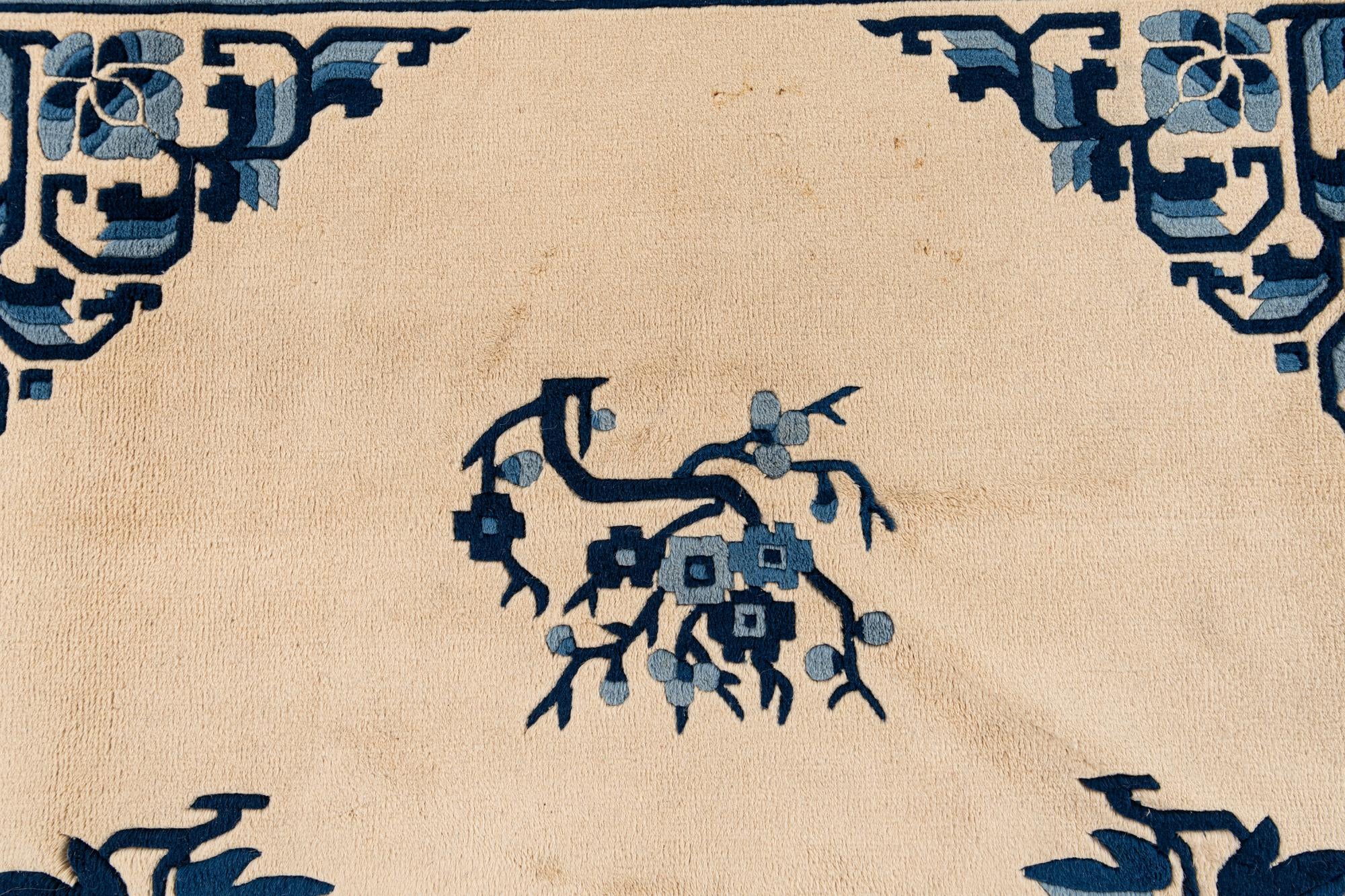 215cm x 320cm Hand Knotted Carved Pekin Wool Rug