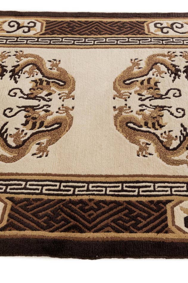 Detail image of 3' 1 x 5' 9 Hand Knotted Carved Pekin Wool Rug