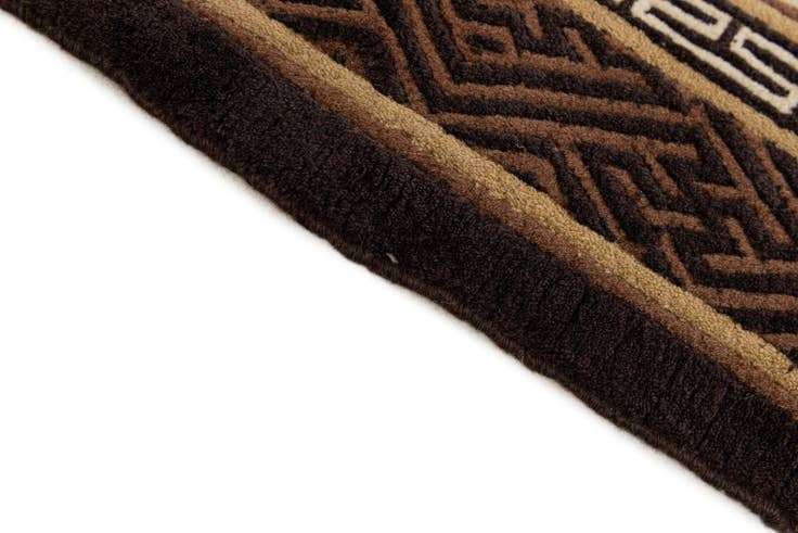 Detail image of 3' 1 x 5' 9 Hand Knotted Carved Pekin Wool Rug