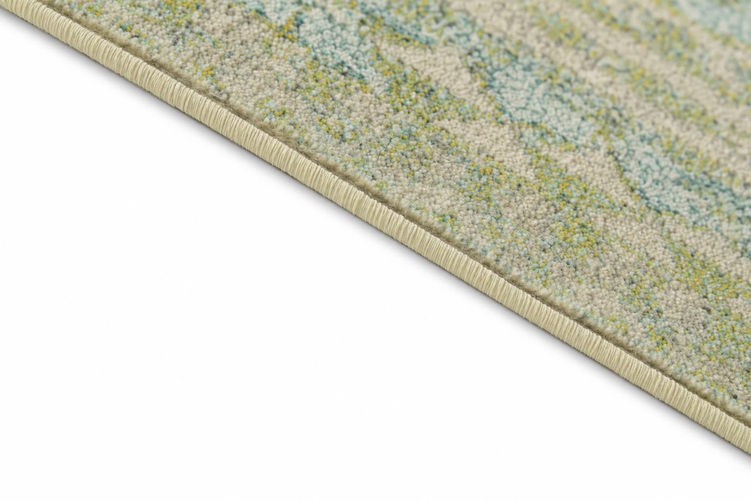Detail image 8 of 10: 5' x 8' Easy-Clean Casablanca Indoor / Outdoor Rug