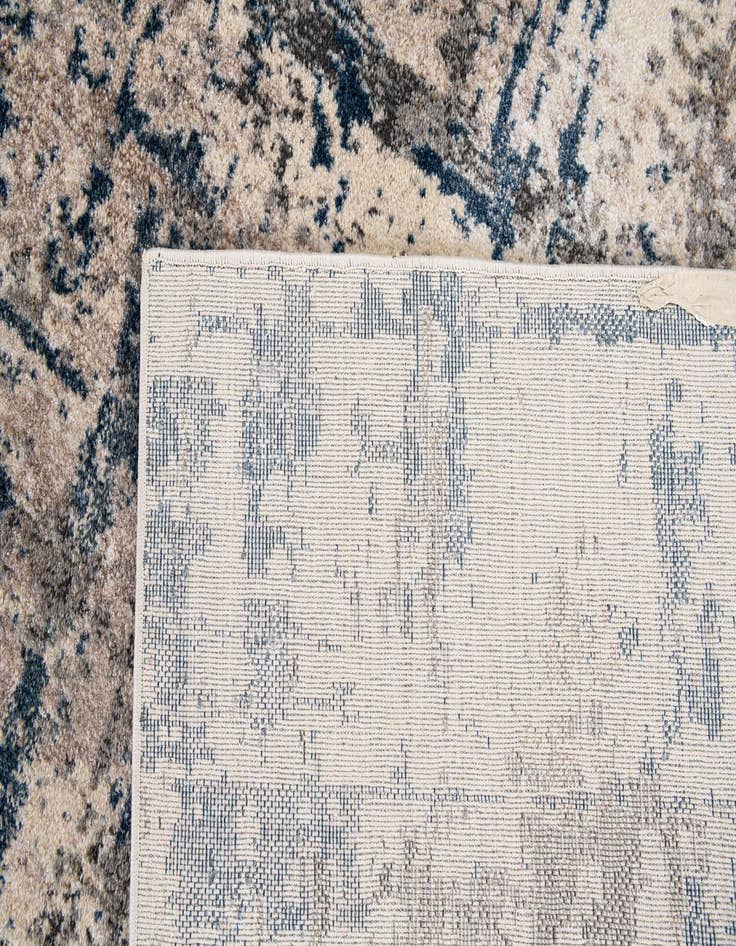 Detail image of 5' x 7' 7 Casablanca Rug