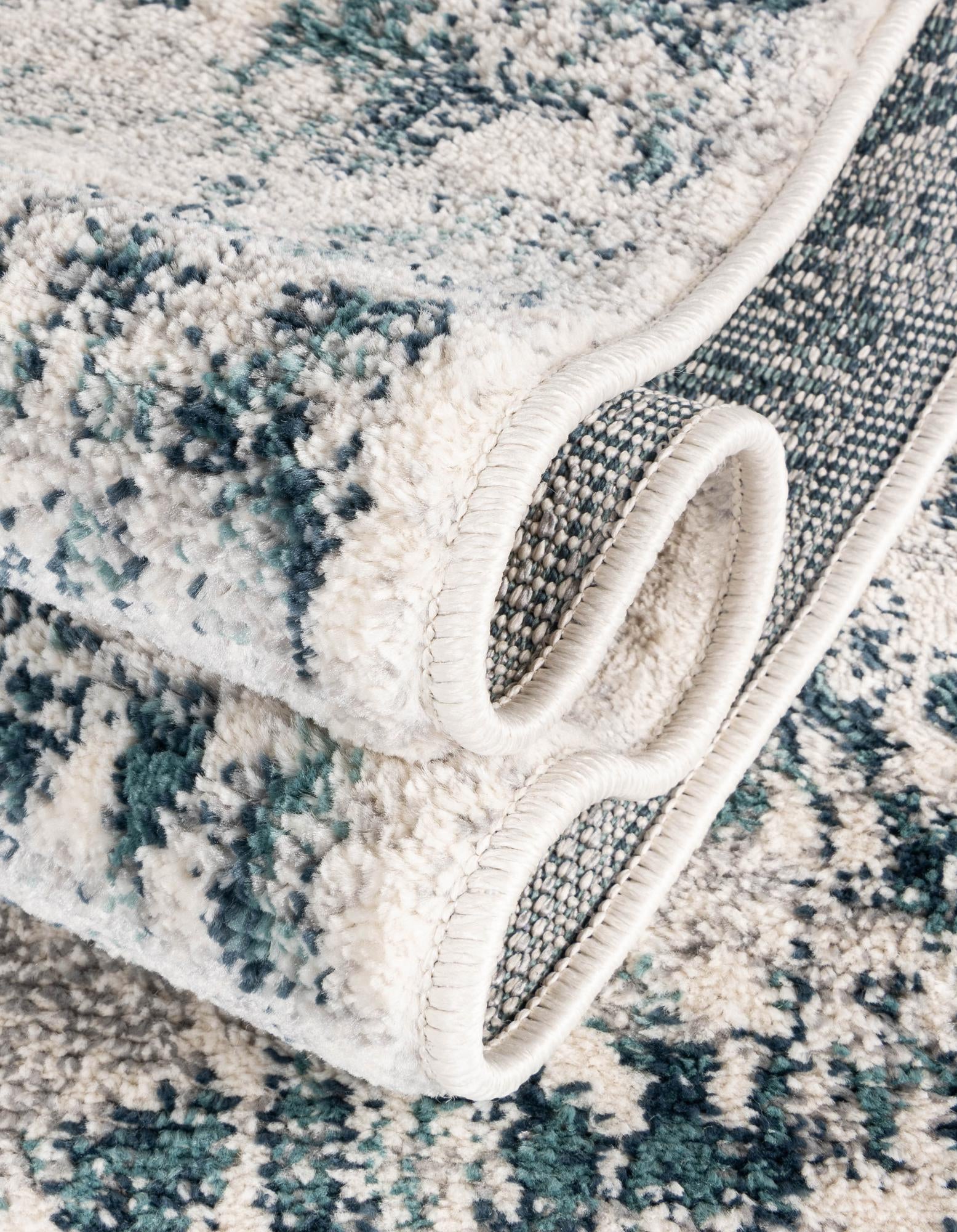 9' x 12' Charleston Rug