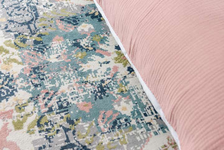 5' x 8' Charleston Rug