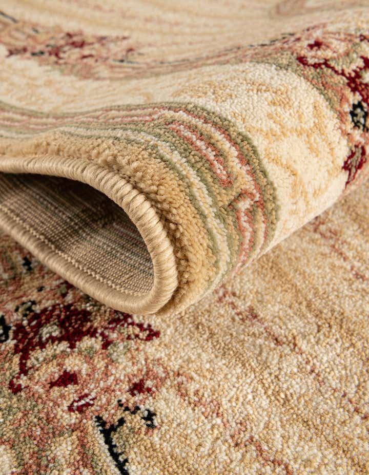 2' 7 x 100' 8 Chateau Rug