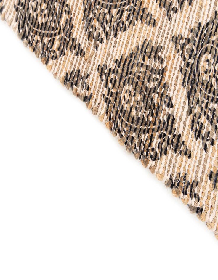 Detail image of 4' 1 x 6' Chenille Jute Rug