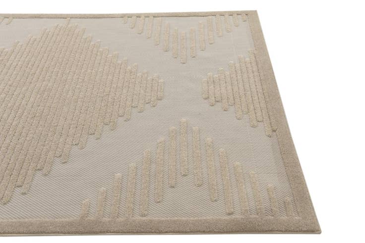 Detail image of 5' 2 x 7' 9 Cherokee Rug