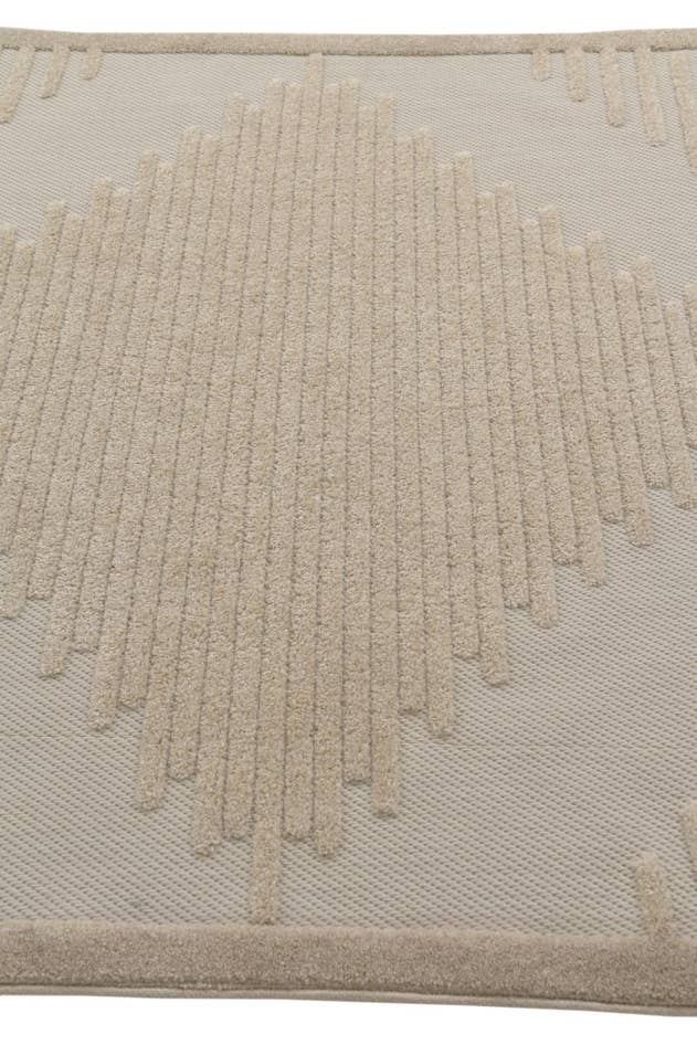 Detail image of 5' 2 x 7' 9 Cherokee Rug