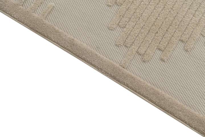 5' 2 x 7' 9 Cherokee Rug