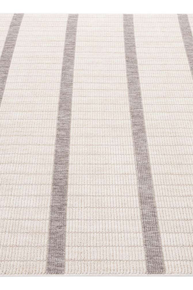 5' 3 x 7' 10 Cherokee Rug