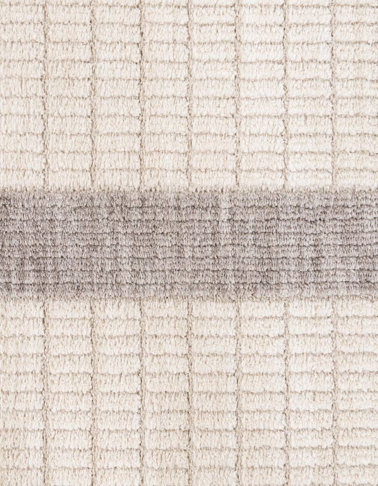 Detail image of 5' 3 x 7' 10 Cherokee Rug