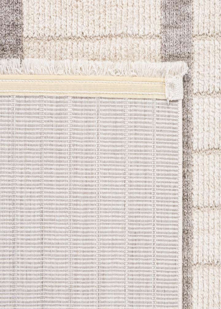 5' 3 x 7' 10 Cherokee Rug