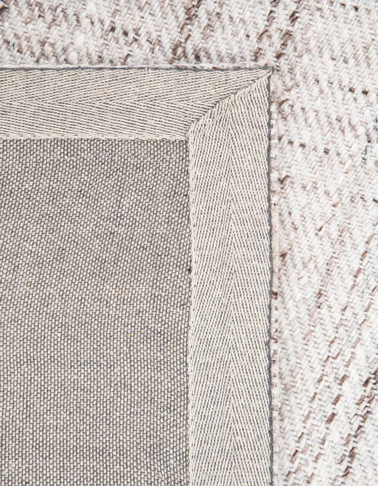 Detail image of 6' 1 x 9' Chindi Cotton Rug