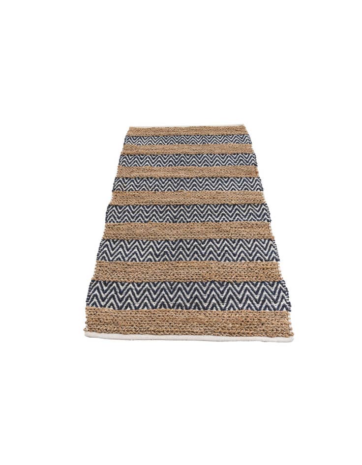 Detail image of 3' x 5' 3 Hand Braided Chindi Jute Rug