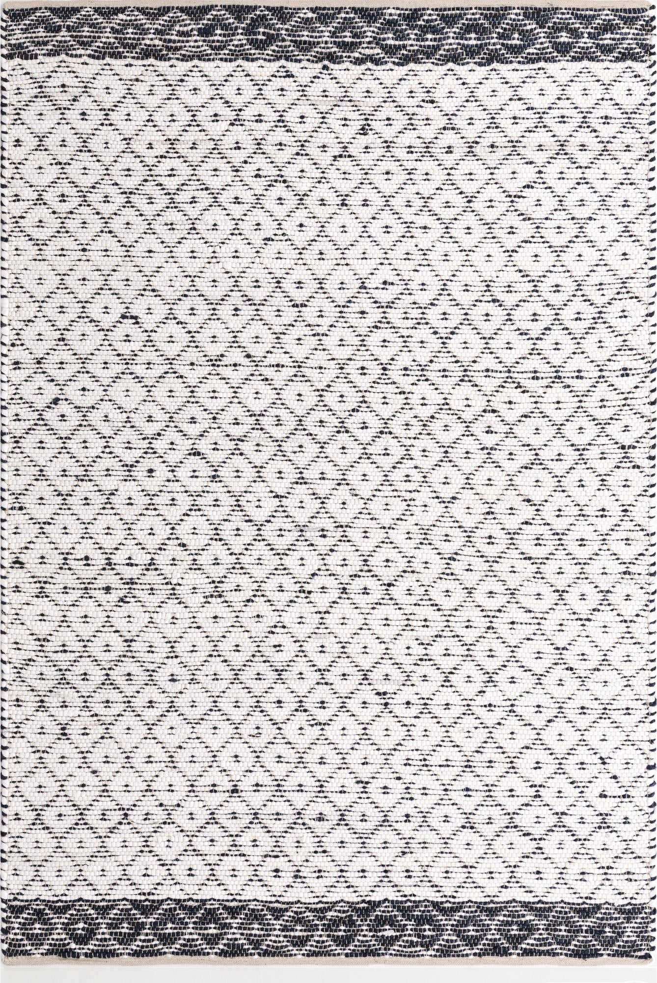 6' 1 x 9'  Hand Woven Chindi Trellis Rug