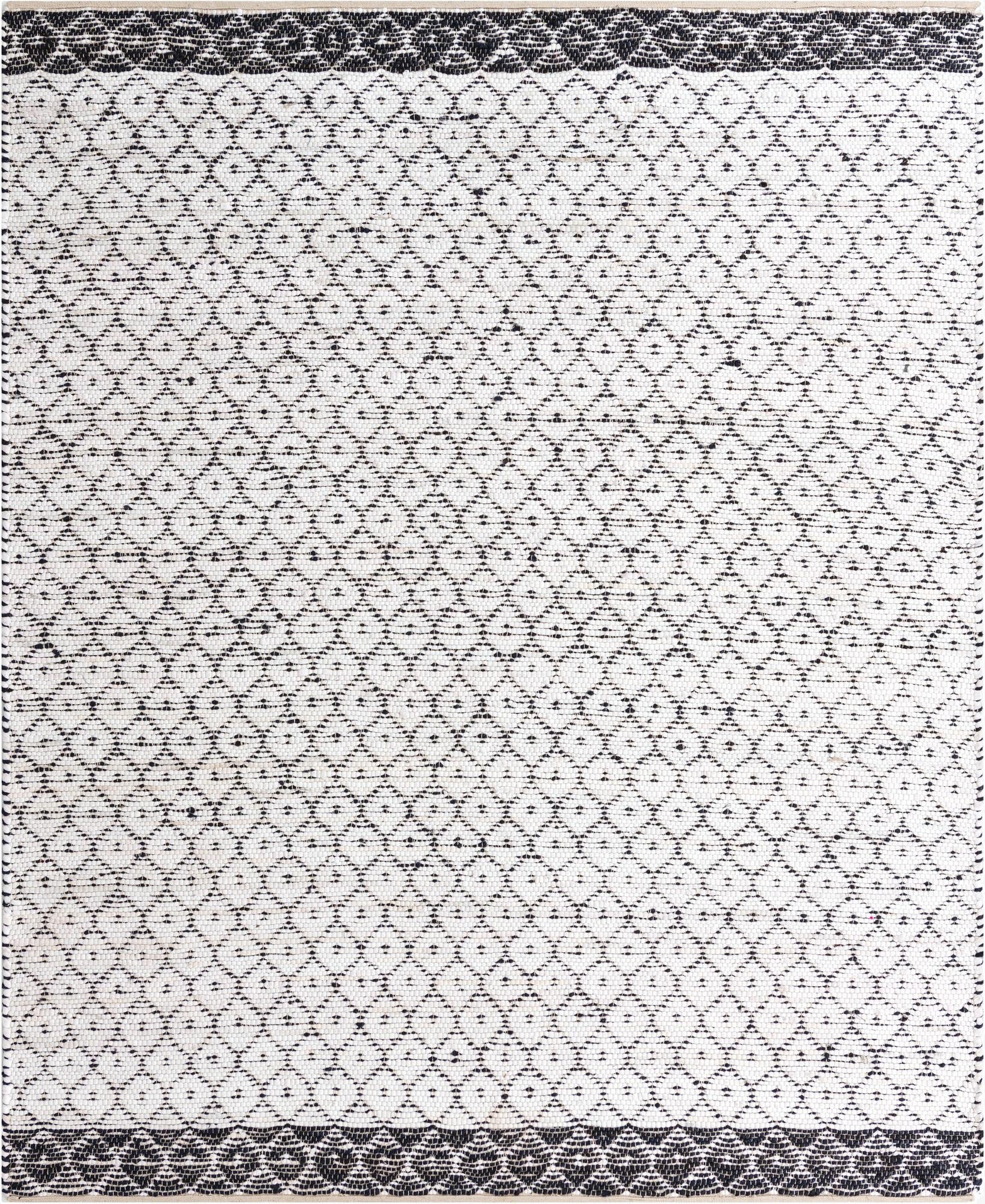 8' x 10'  Hand Woven Chindi Trellis Rug