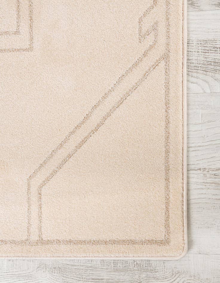 Detail image of 5' x 8' Contour Rug