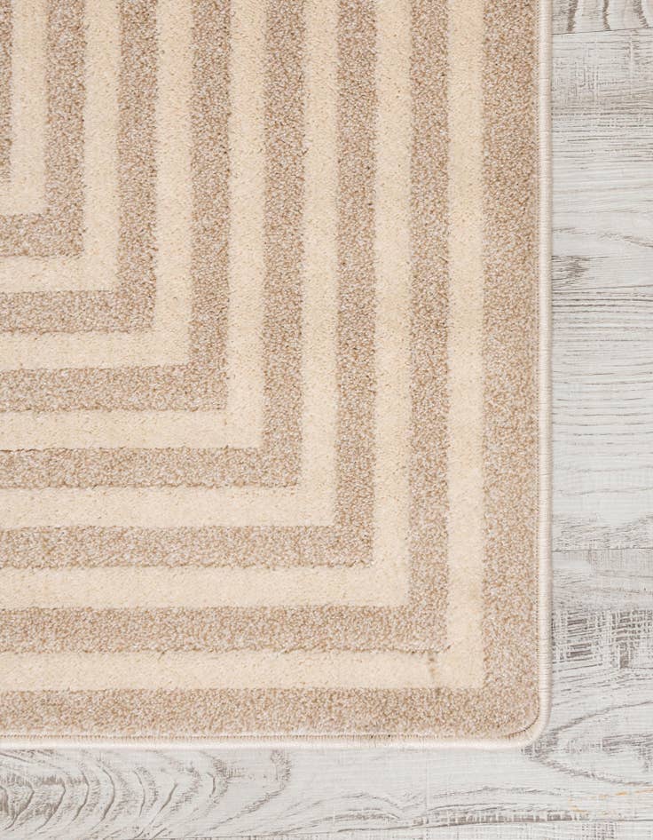 Detail image of 5' x 8' Contour Rug