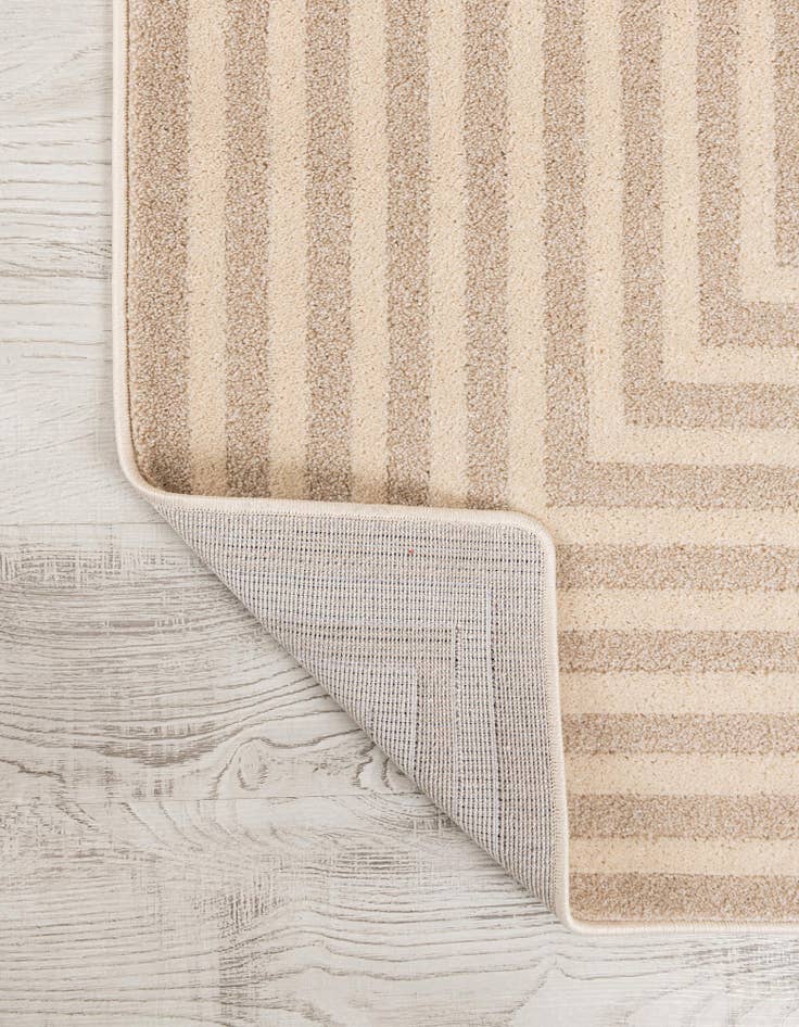 Detail image of 5' x 8' Contour Rug