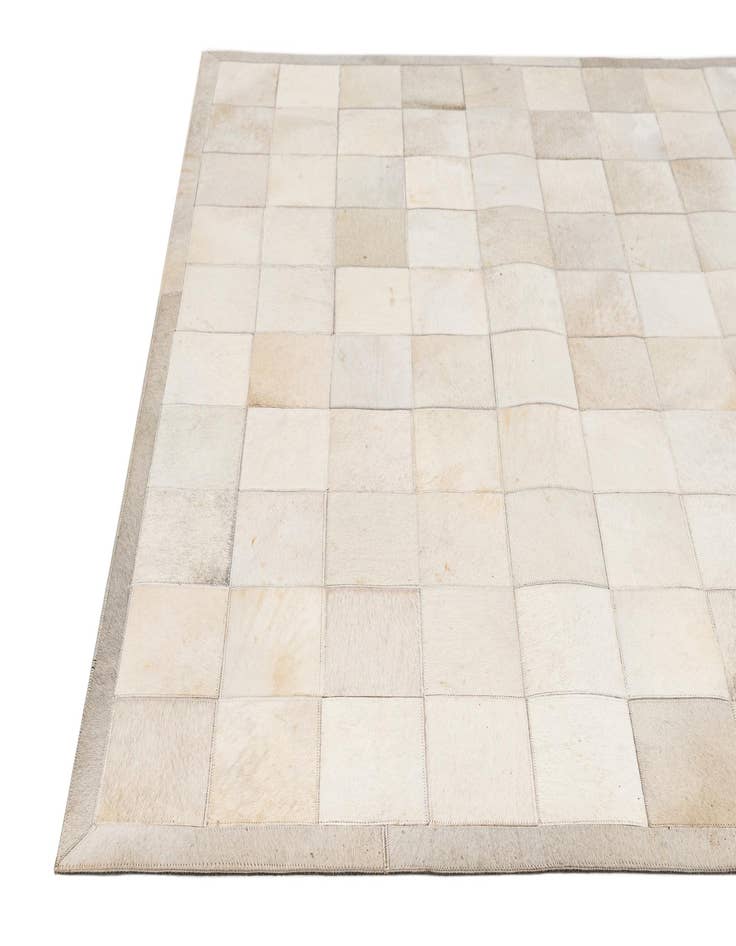 Detail image of 5' 1 x 7' 11 Cowhide - Patchwork Rug