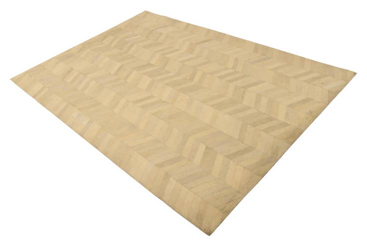 Detail image of 160cm x 230cm Cowhide Leather Rug