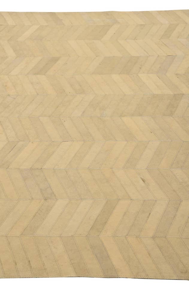 Detail image of 160cm x 230cm Cowhide Leather Rug