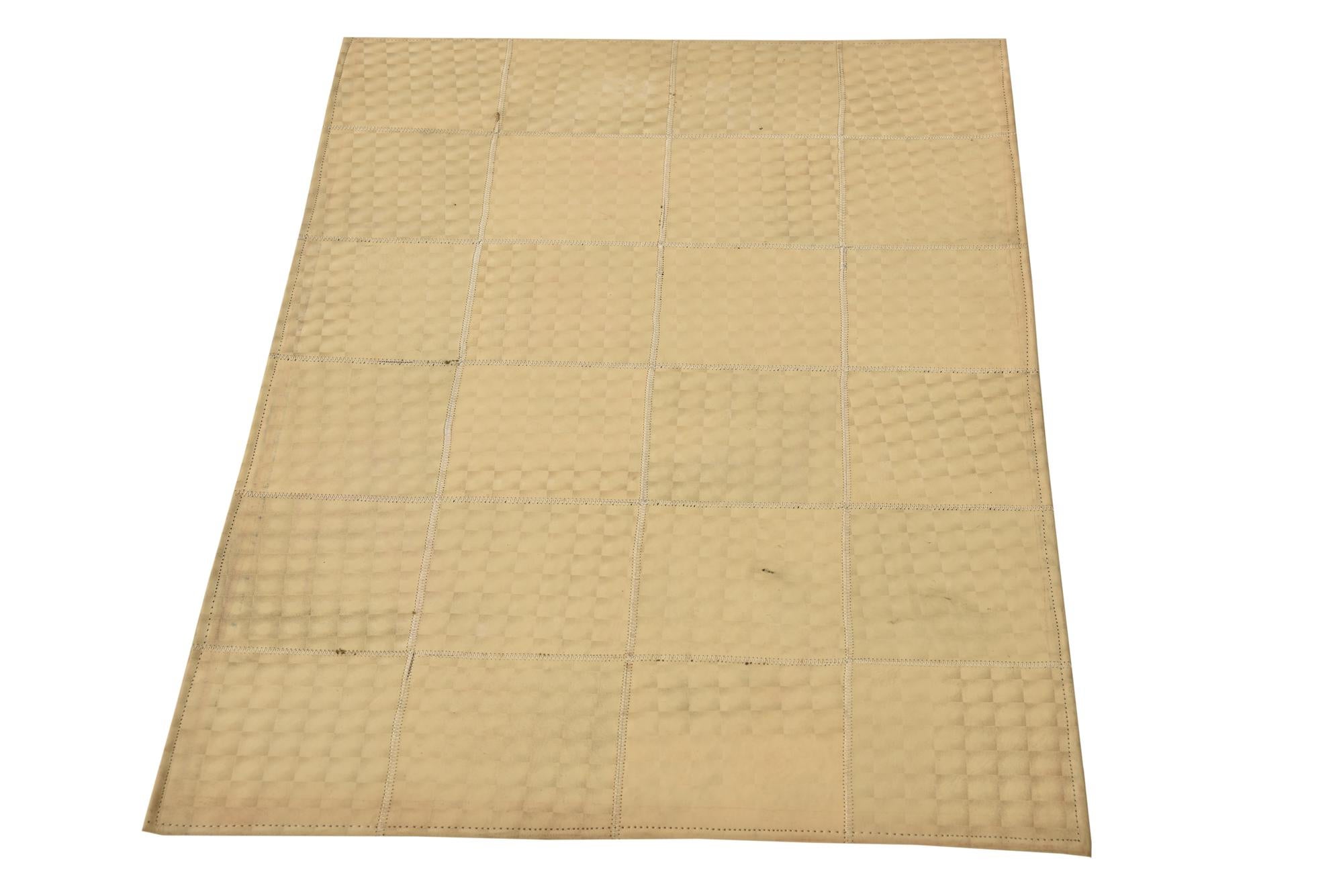 2' 1 x 3' 1 Cowhide Leather Rug