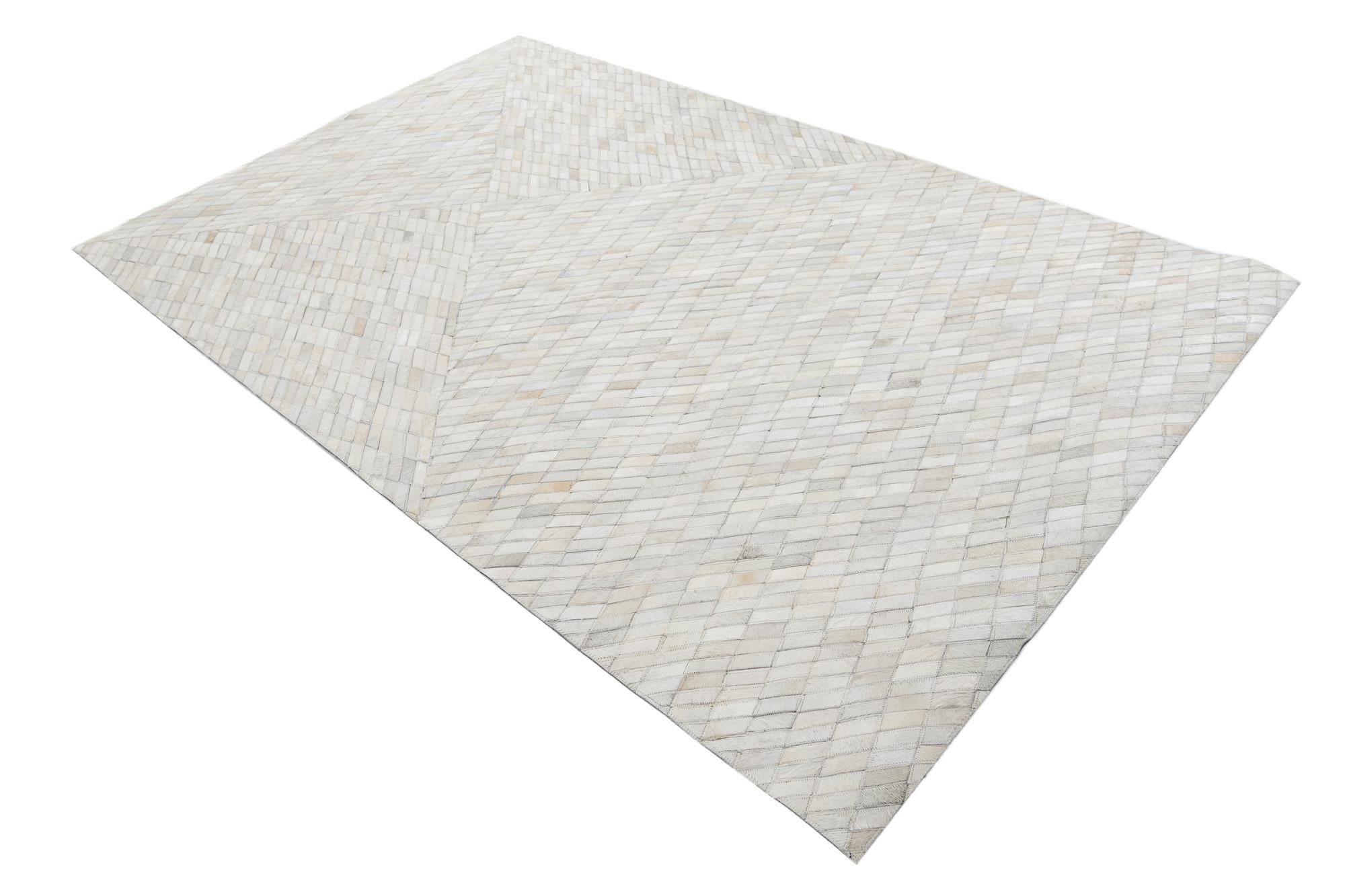 5' x 7' 9 Cowhide Leather Rug