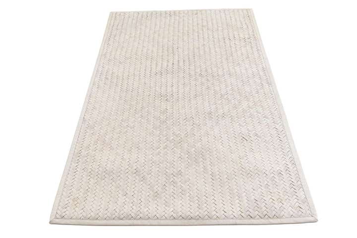 4' x 6' Cowhide Leather Rug