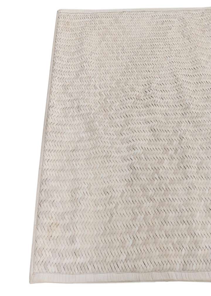 4' x 6' Cowhide Leather Rug