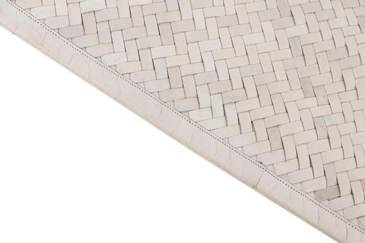 4' x 6' Cowhide Leather Rug