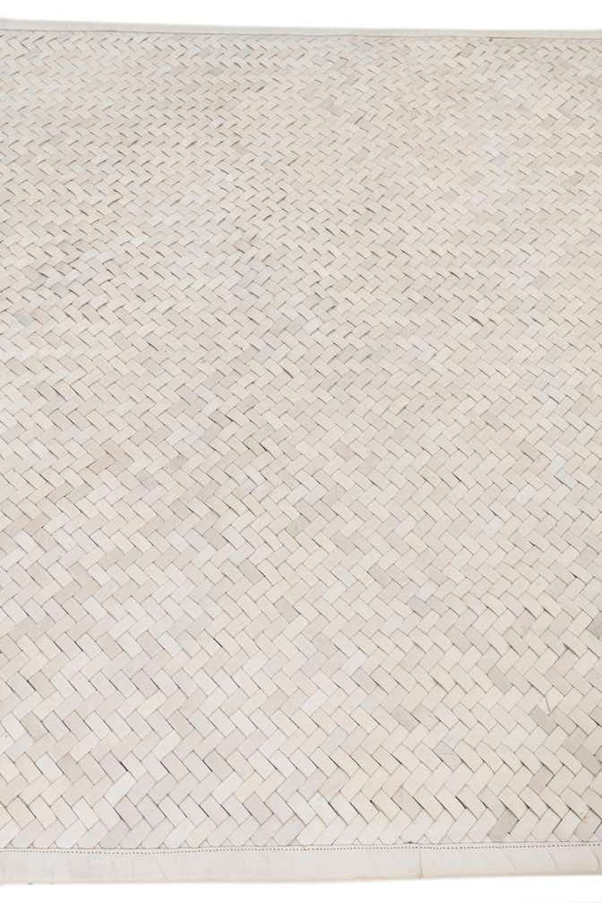 4' x 6' Cowhide Leather Rug