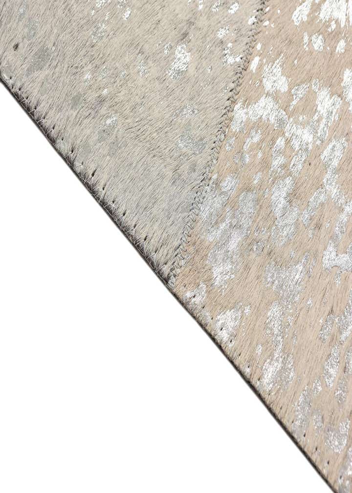 5' x 8' Cowhide Rug