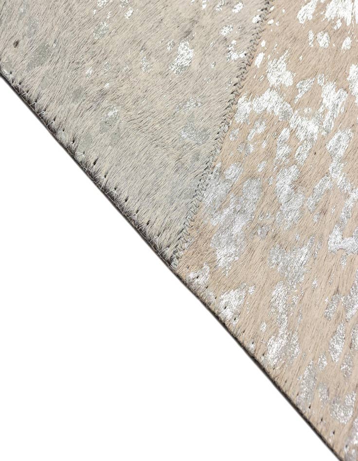 Detail image of 5' x 8' Cowhide Rug