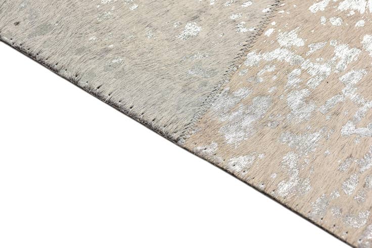 Detail image of 5' x 8' Cowhide Rug