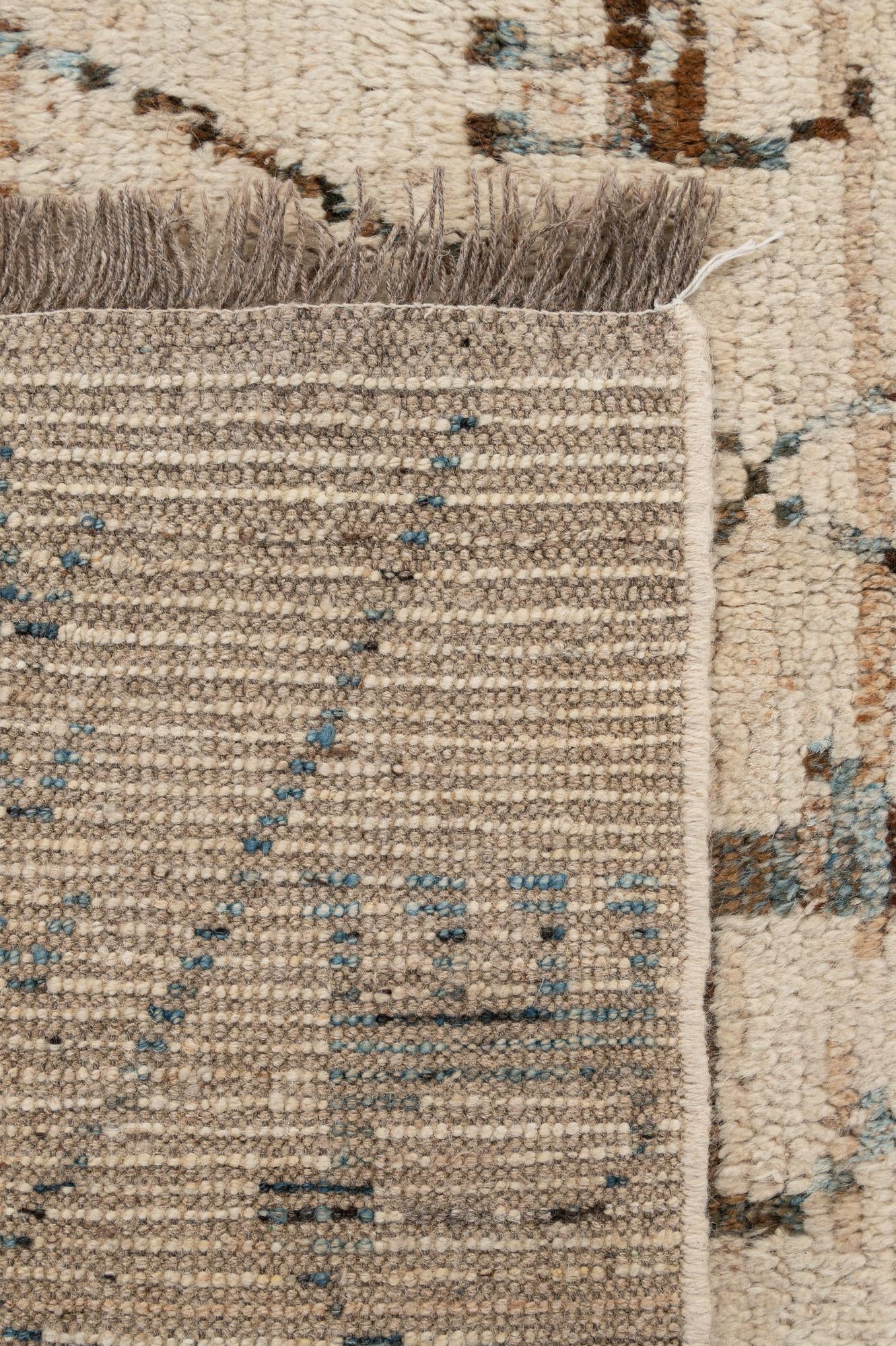 6' 8 x 9' 2 Hand Knotted Darya Wool Rug