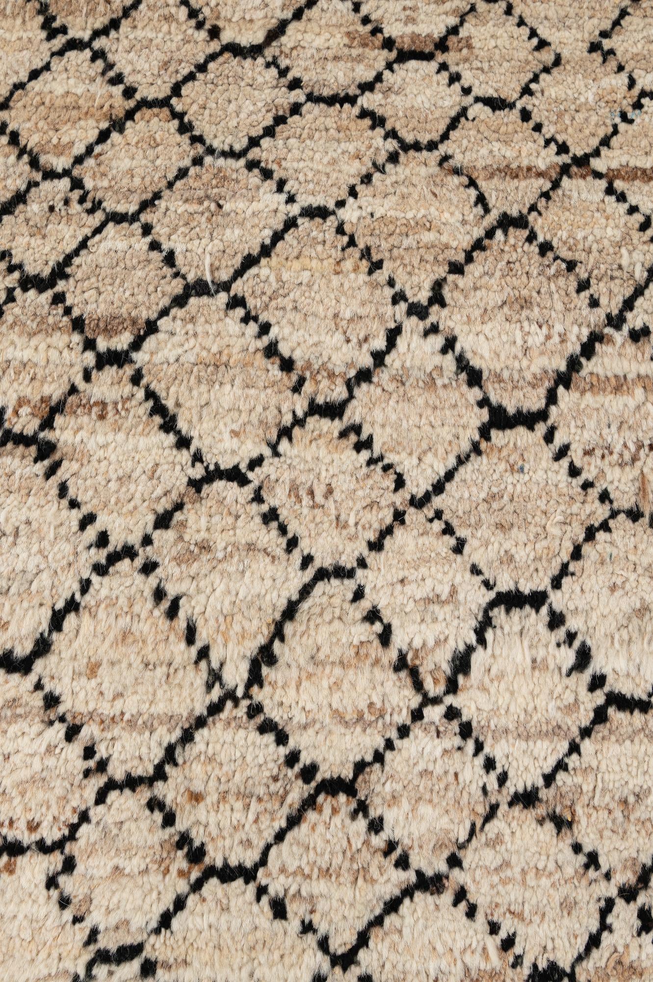 6' 6 x 9' 8 Hand Knotted Darya Wool Rug