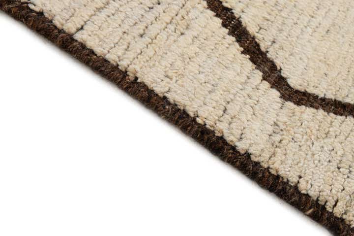 6' 9 x 9' 9 Hand Knotted Darya Wool Rug