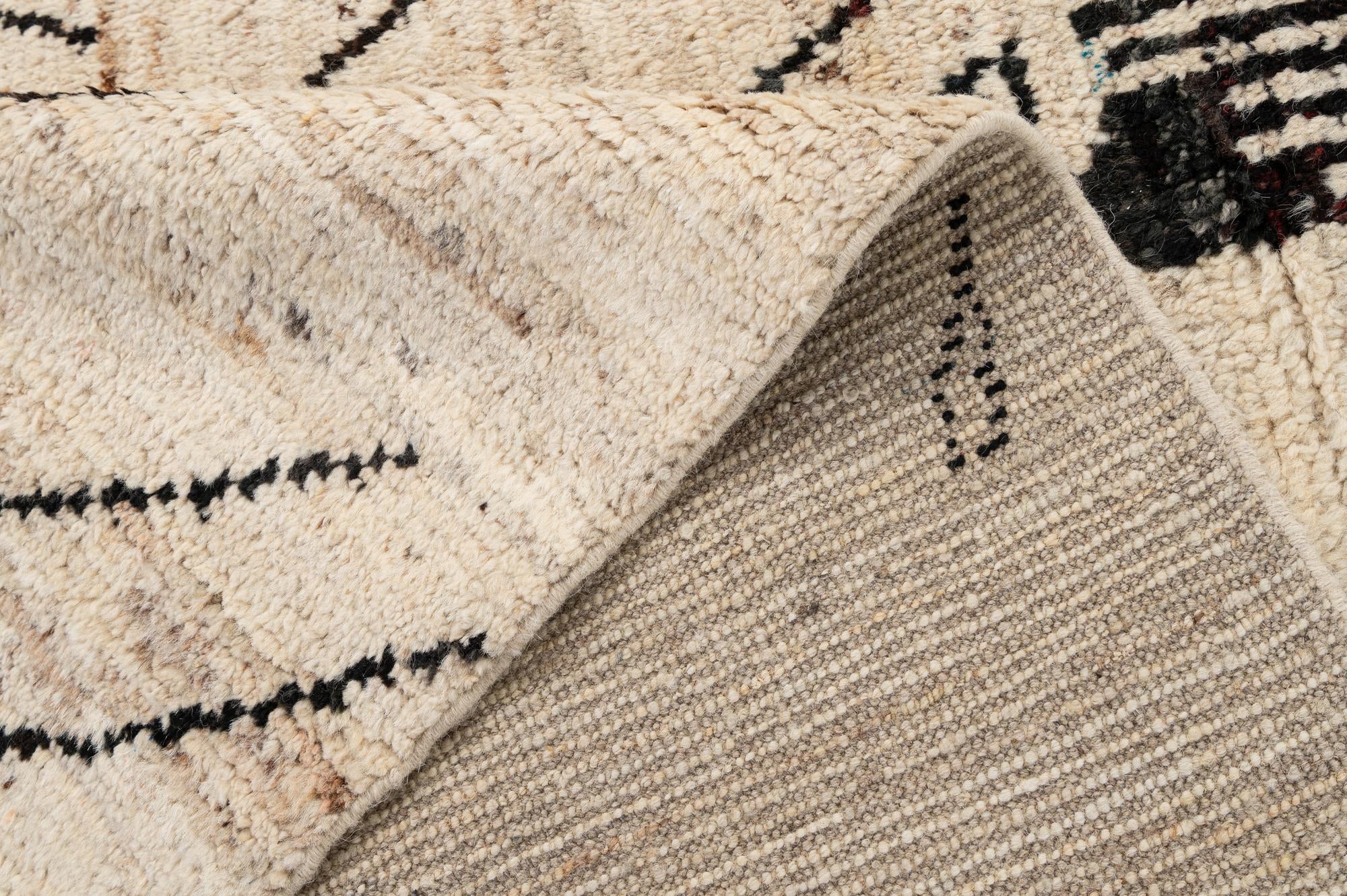 6' 8 x 9' 9 Hand Knotted Darya Wool Rug
