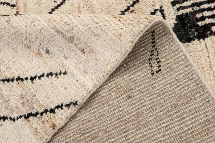 6' 8 x 9' 9 Hand Knotted Darya Wool Rug