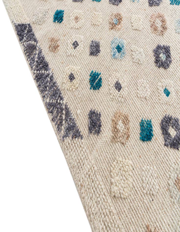 Detail image of 10' x 14' 5  Hand Knotted Darya Wool Rug