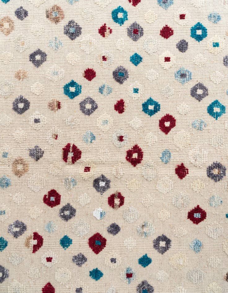 Detail image of 10' x 14' 5  Hand Knotted Darya Wool Rug