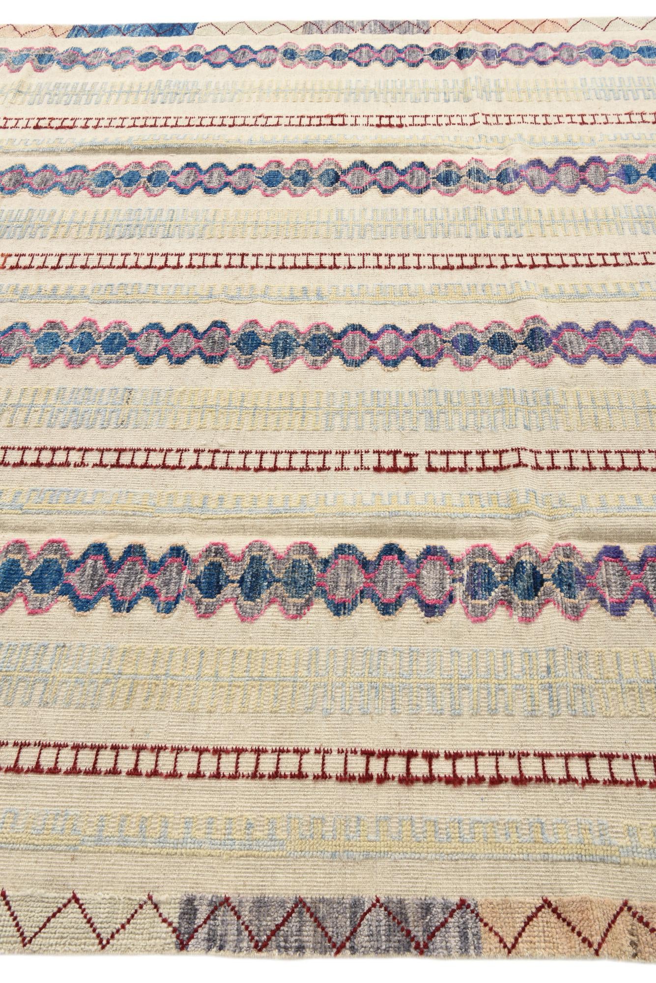 8' 2 x 10' 3 Hand Knotted Darya Wool Rug