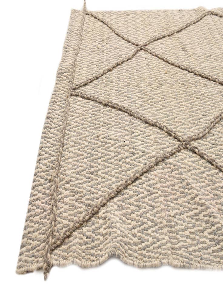 Detail image of 3' 9 x 6' 1  Hand Knotted Darya Wool Rug