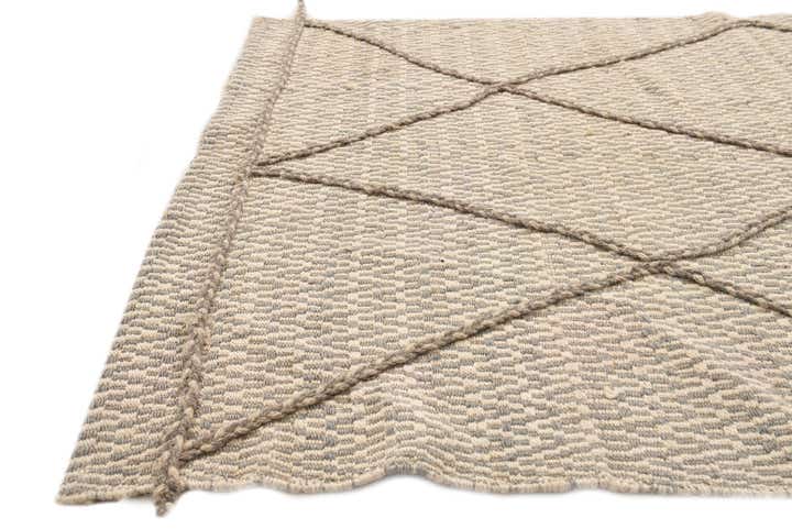 3' 9 x 6' 1 Hand Knotted Darya Wool Rug