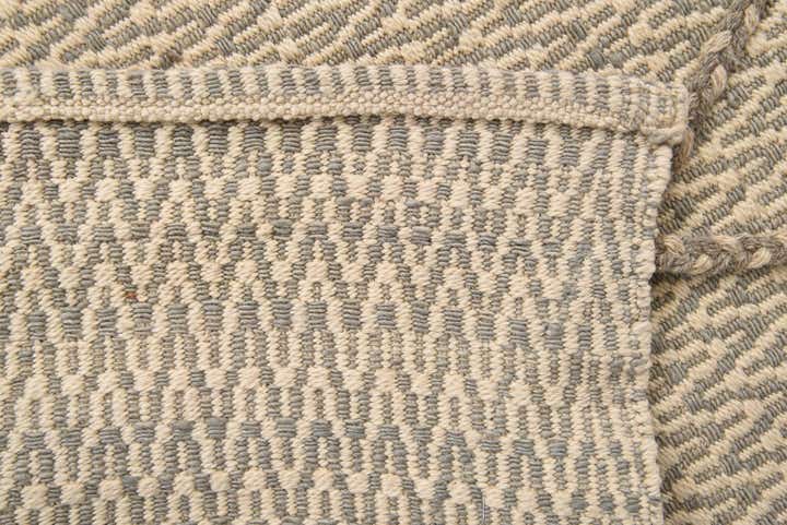 3' 9 x 6' 1 Hand Knotted Darya Wool Rug