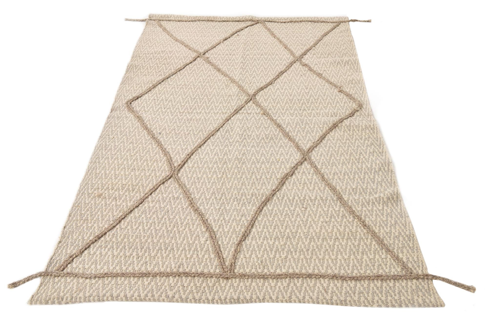 3' 9 x 6' 3 Hand Knotted Darya Wool Rug