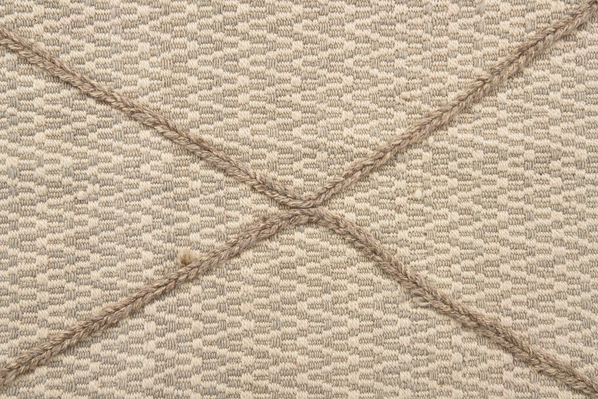 3' 9 x 6' 3 Hand Knotted Darya Wool Rug