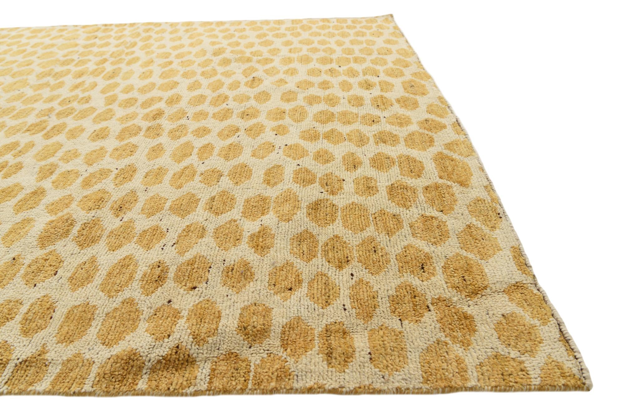 6' 1 x 9' 3 Hand Knotted Darya Wool Rug